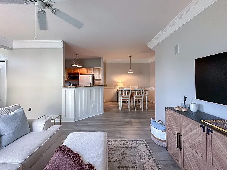 5006 Mangrove Aly #10-101 — Photo 8
