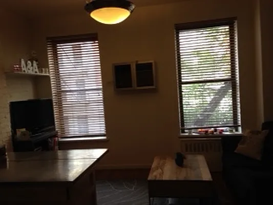 Rented by Peter Ashe | media 51