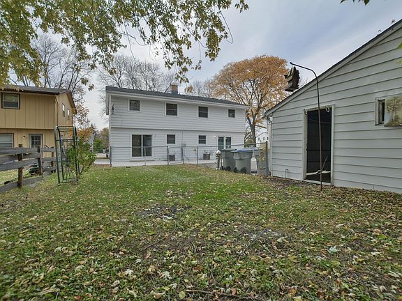 3rd image of 5040 N 106th St #5040
