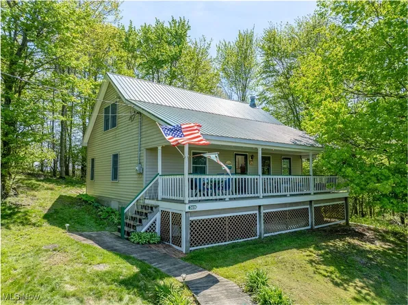 3406 Camille Rd SW, Sherrodsville, OH 44675