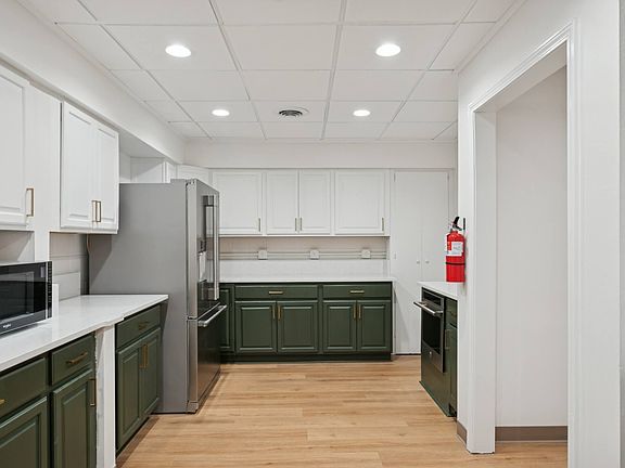 4th image of 2600 W Auburn Rd #1a5