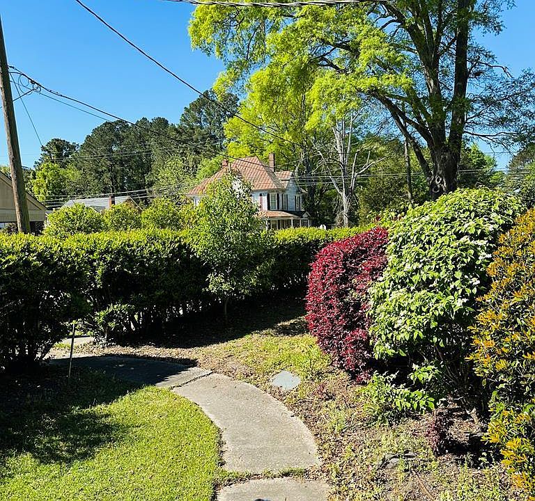 16th image of this home