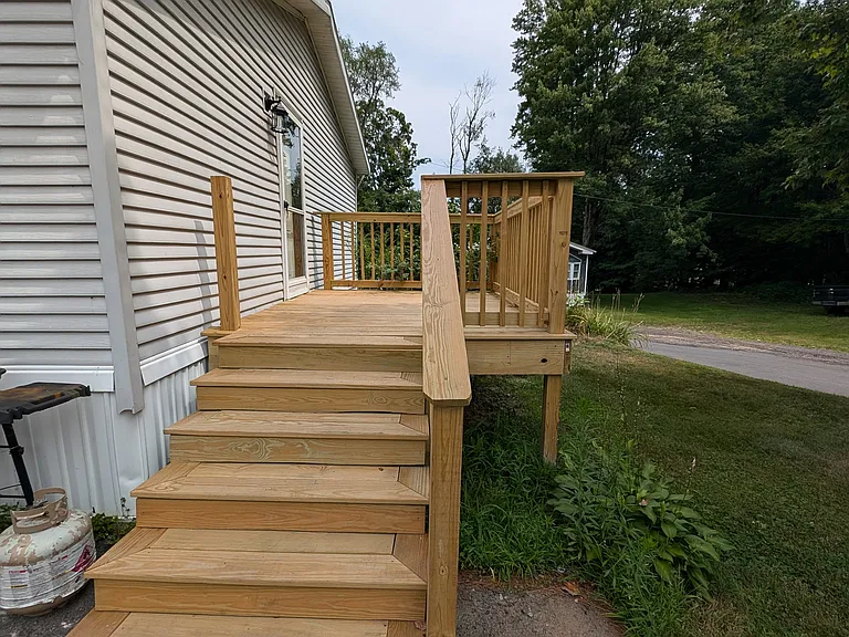 Side porch