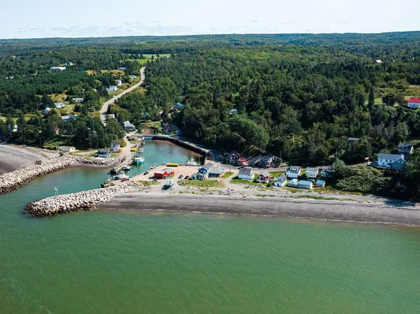 3278 & 3280 Long Point Rd, Kings, NS B0P 1C0