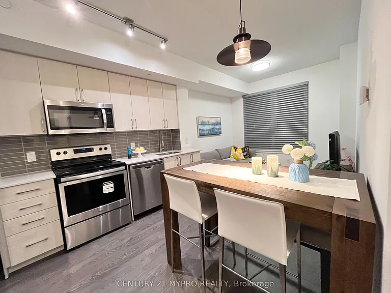 591 Sheppard Ave E #1027 — Photo 4