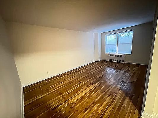 5th image of 86-70 Midland Pkwy #2C