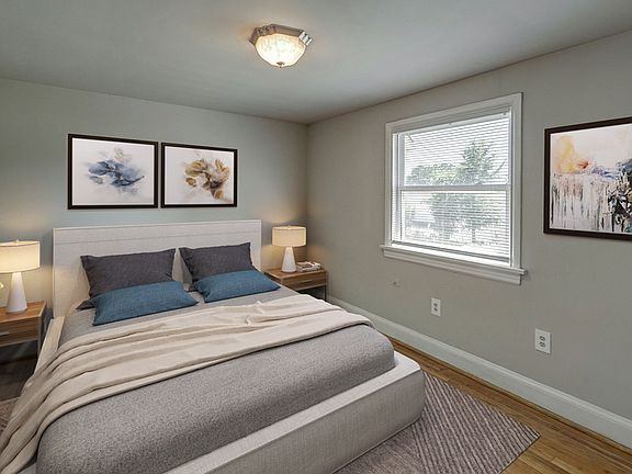 4th image of 2736 Goolsby Ave