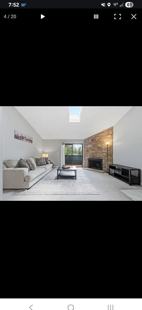 Charming 2BR Condo in Aurora — Photo 3