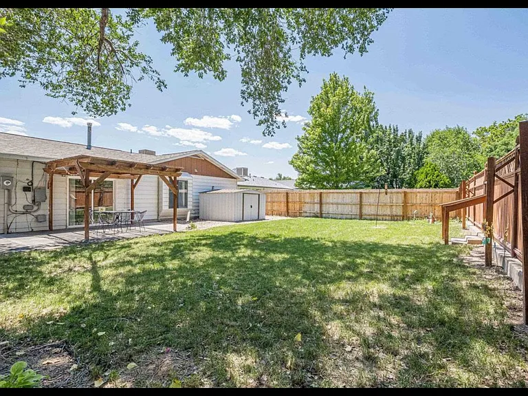 2832 1/2 Texas Ave — Photo 10
