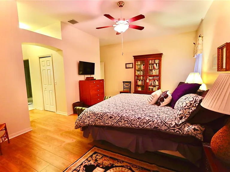 532 Carrera Dr — Photo 8