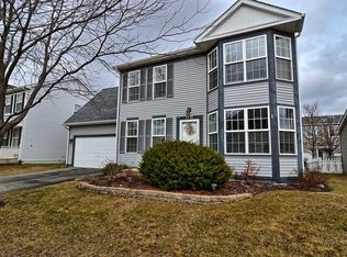 1710 Hickory Park Ln, Aurora, IL 60504
