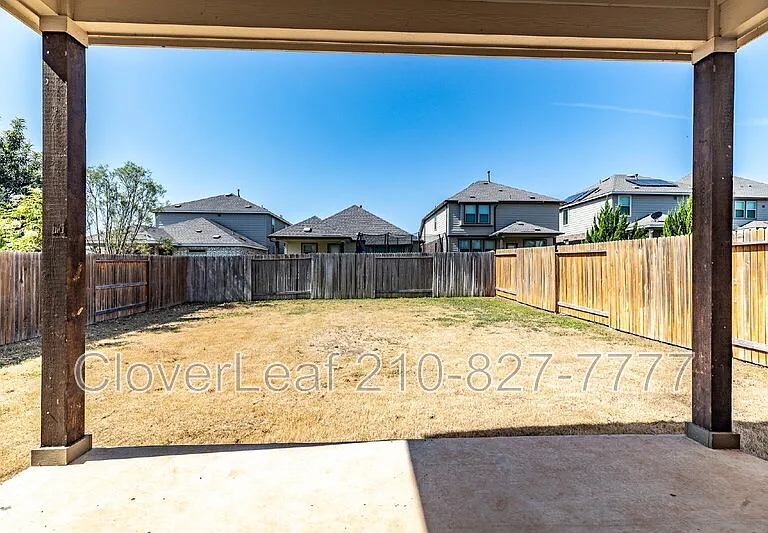 2009 Flametree Ave — Photo 32