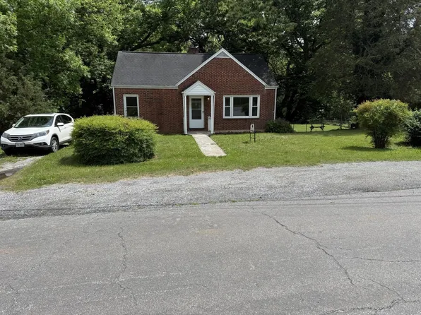 855 Hugh Ave, Roanoke, VA 24019