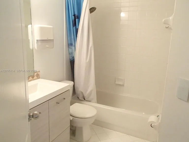 21519 SW 90th Ct — Photo 23