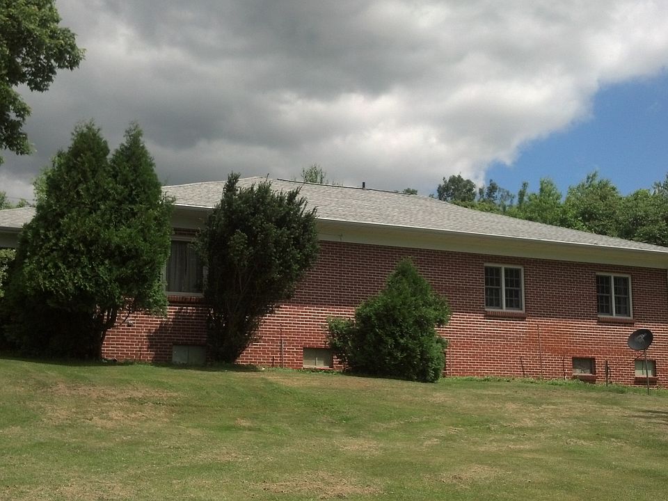 2nd image of 2150 County Road 150