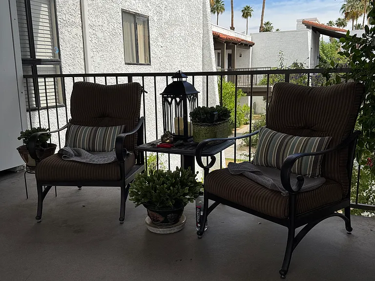 2240 S Palm Canyon Dr — Photo 22