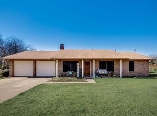 205 N Kemp St, Mabank, TX 75147