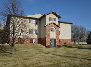 1521 E Melgaard Rd, Aberdeen, SD 57401