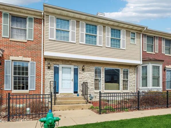 2711 Bristol Dr, Ames, IA 50010