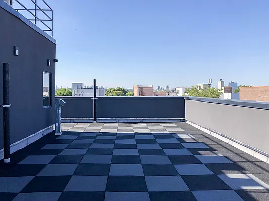 Rented by Simply Brooklyn Realty Inc | media 32