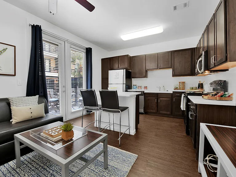 Grandmarc Austin - Student Housing — Photo 11