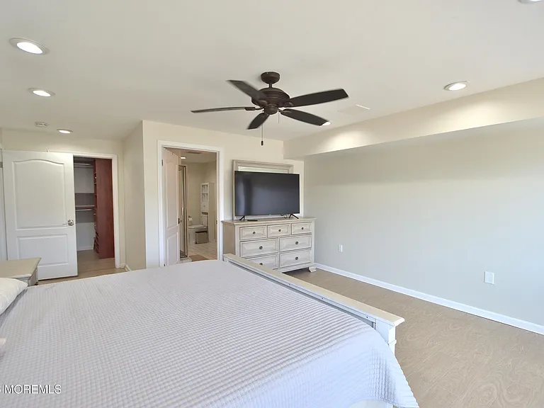 525 Ocean Blvd #106 — Photo 20