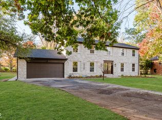 10720 Lakeview Dr, Carmel, IN 46033