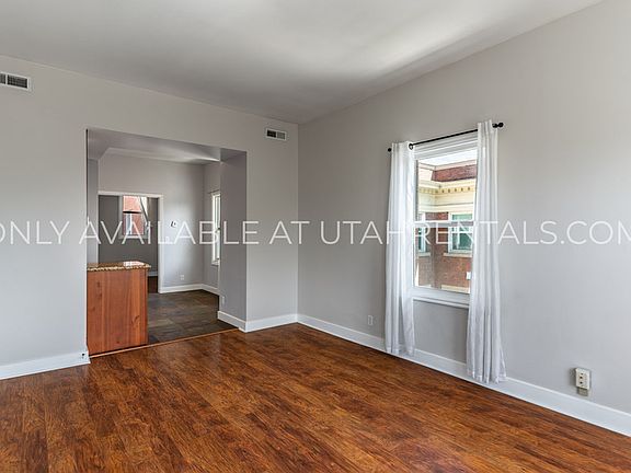 3rd image of 218 W North Temple St APT W8