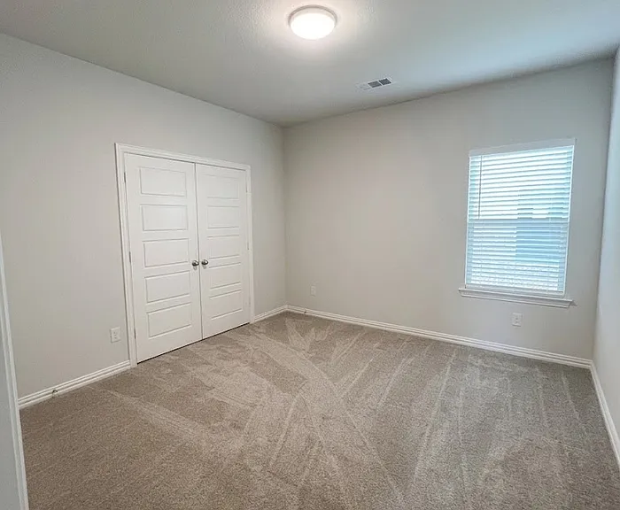 140 Ashbrook St — Photo 21