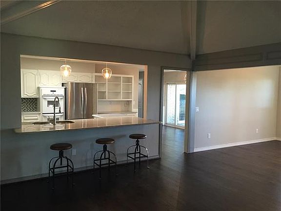 5th image of 3101 Parkhaven Dr