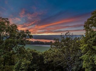 1133 Wings Rd, St Albans, MO 63073