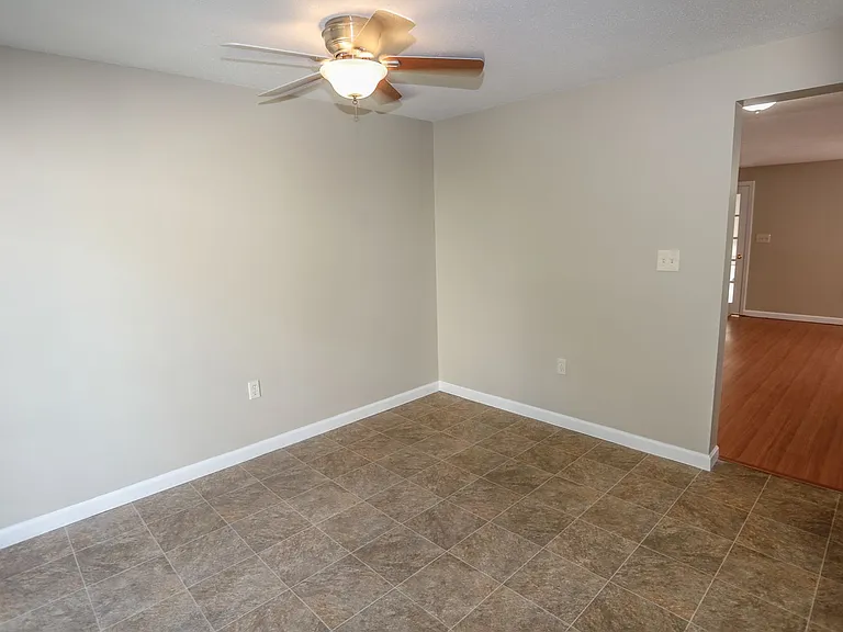 14 E Ridge Rd — Photo 18