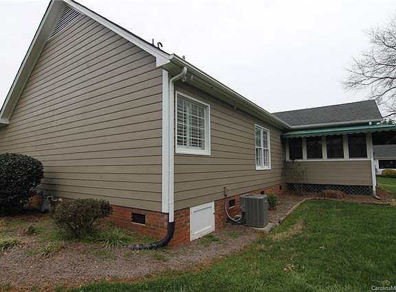 4th image of 508 Cameron Pointe Ln