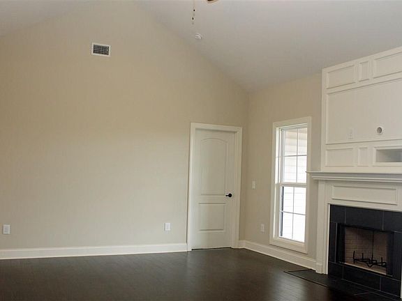 4th image of 259 Laurel Trace Cir