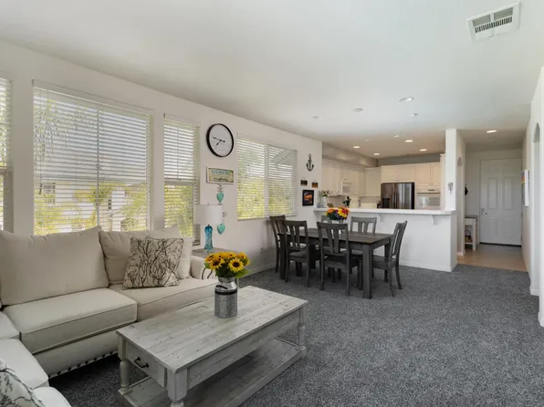 1740 Tanager St #2-302, Ventura, CA 93003