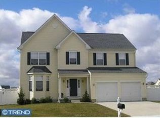 6 Conifer Ct, Sicklerville, NJ 08081