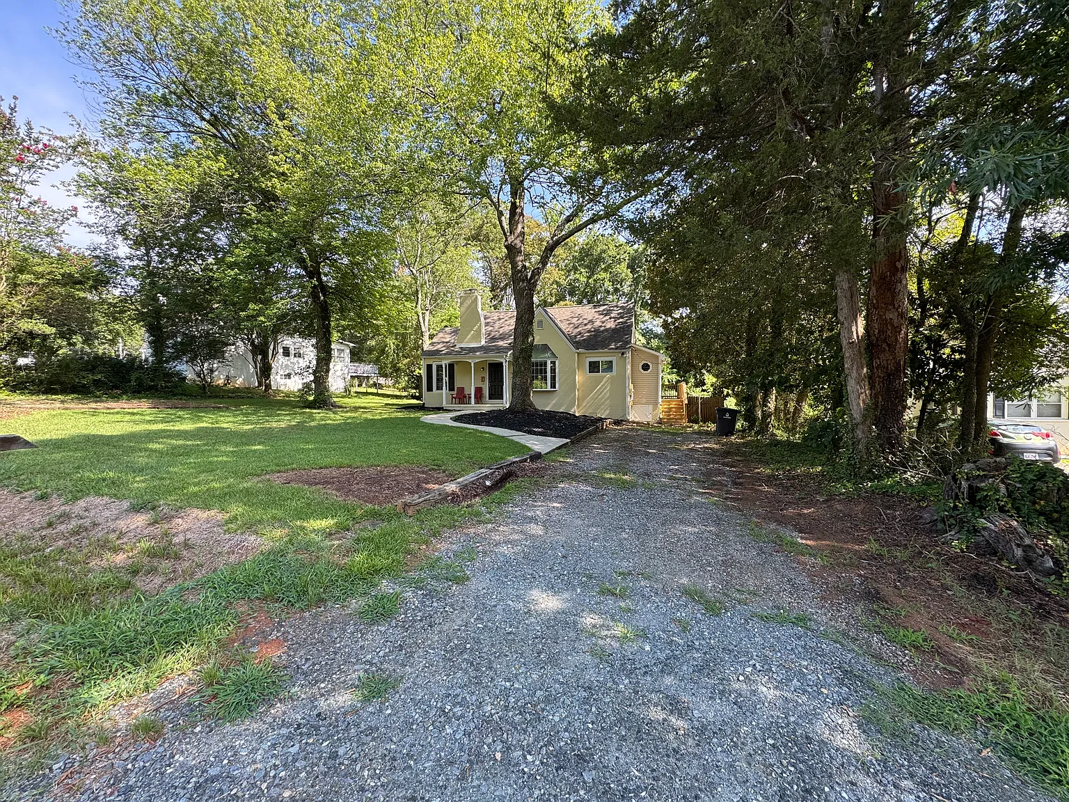 3 bed, 1404 sqft, $3,000 — Photo 2