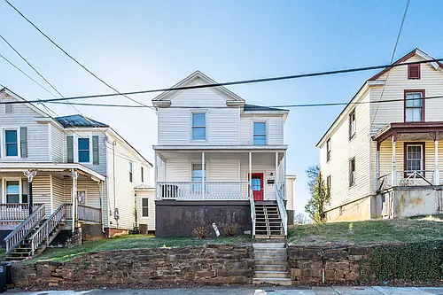 1015 Cabell St Photo 1