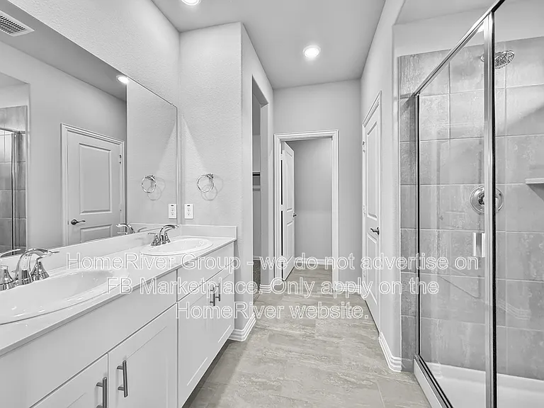 414 Bertney Dr — Photo 14