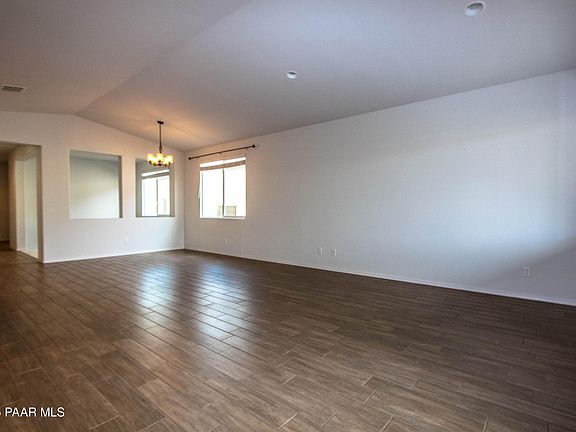 4th image of 1356 Warbler Way