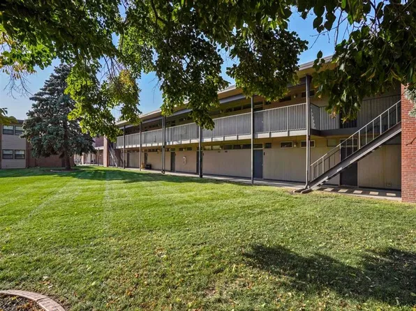 Kearney Apartment Homes