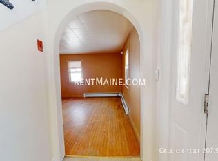 322 Grove St, Bangor, ME 04401