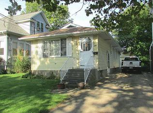 2911 Perry St, Erie, PA 16504