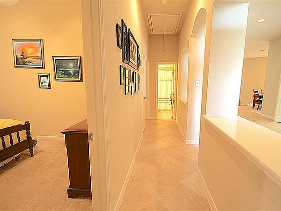 4th image of 6103 Windsor Chase Ln