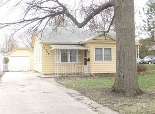 1705 Ella St, Beatrice, NE 68310