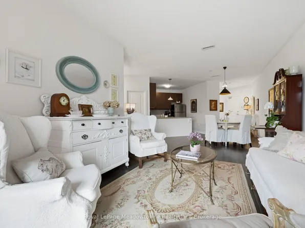 33 Whitmer St #109, Milton, ON L9T 8P9