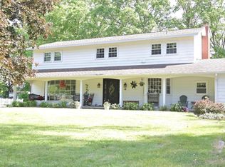 5419 Spring Garden Dr, Clio, MI 48420