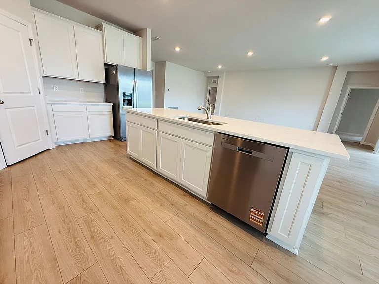 316 158th St E — Photo 15