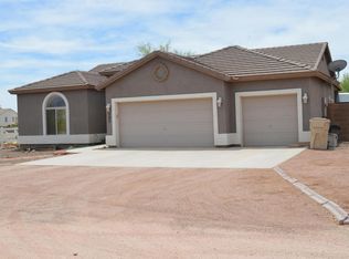 345 W Moon Dust Trl, San Tan Valley, AZ 85143