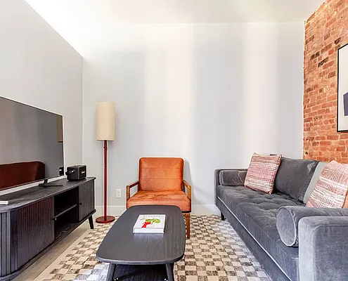 Rented by Centennial Properties NY | media 3